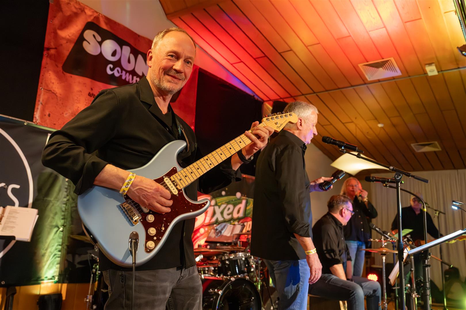 Soundcompound Live auf der Bühne